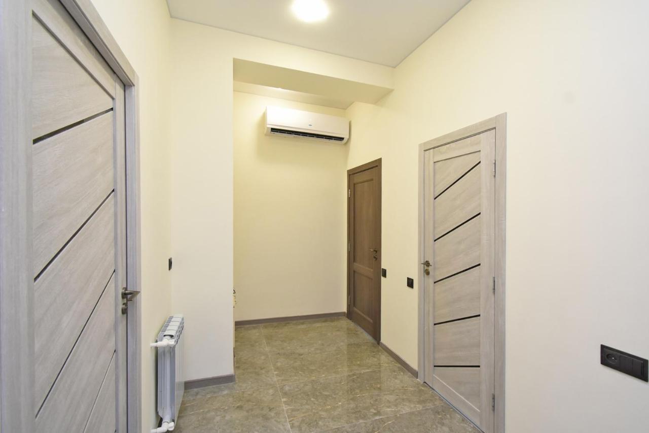 New Apartment In Downtown Erivan Dış mekan fotoğraf