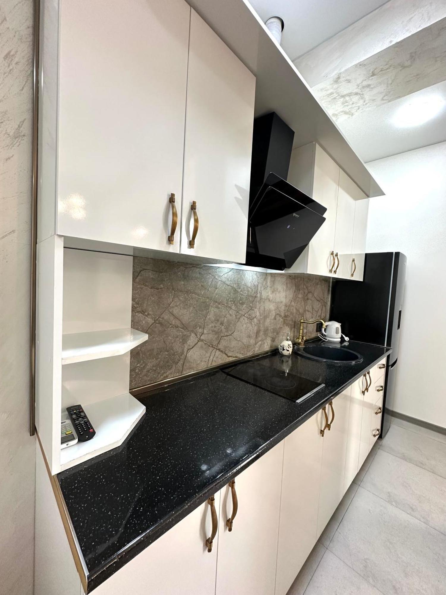 New Apartment In Downtown Erivan Dış mekan fotoğraf