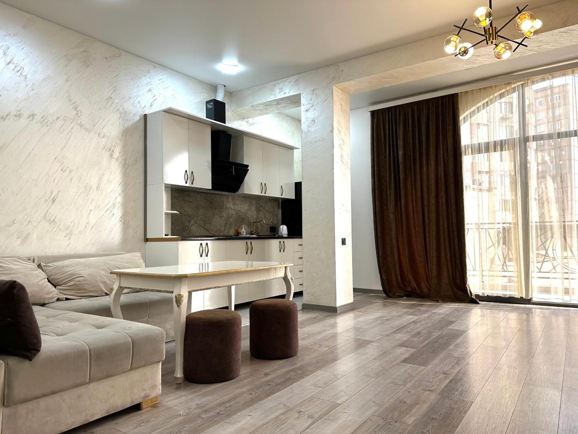 New Apartment In Downtown Erivan Dış mekan fotoğraf